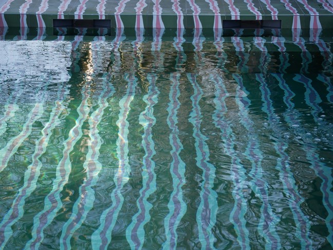Installatie zicht zwembad privéwoning Gent © Robin Vermeersch