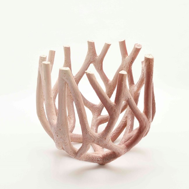 Youssef, 2020, ceramic, 27x28x29 cm ( picture  Christine Devlamynck ) © Robin Vermeersch